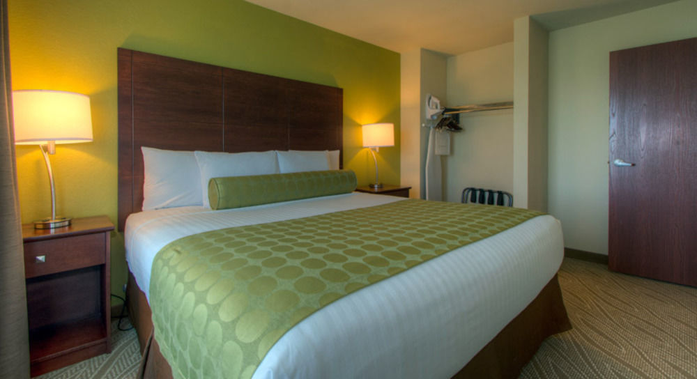 Cobblestone Hotel & Suites - Чиппева-Фолс Екстер'єр фото